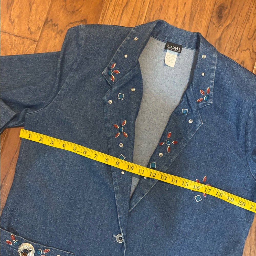 Vintage Lori of California Western Denim Blazer – Hand Painted embleshed - Picture 10 of 12